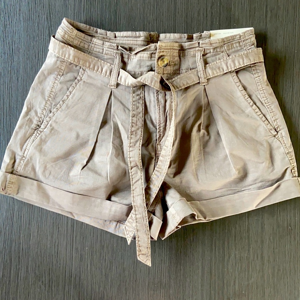 American eagle shorts brand new